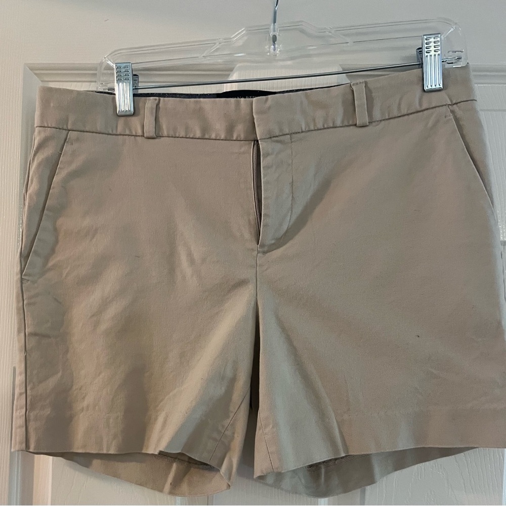 Banana Republic Beige Women's Shorts